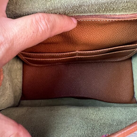 Dooney and Bourke Green Top Handle Bag - Picture 7 of 8